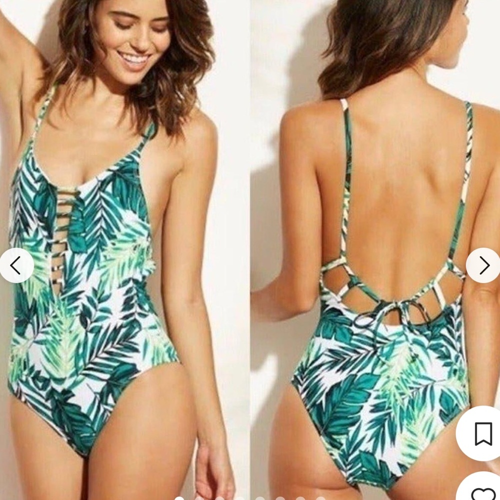 Xhilaration Green Leaf Print Kids One Piece Swimsuit